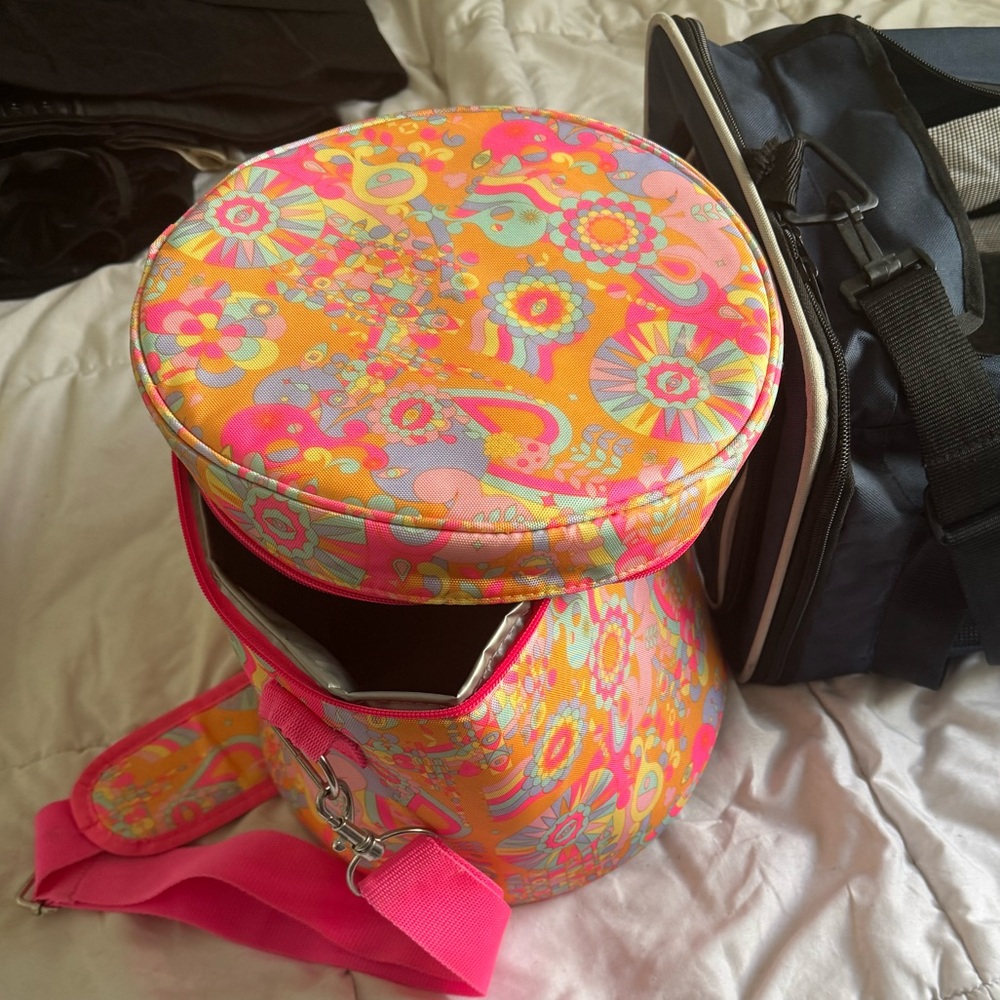 Amika cooler